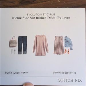 BNWT Evolution By Cyrus Nickie Side Slit Pullover